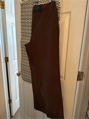 Brown Straight-Leg Trousers Lululemon